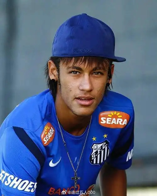 而对比之下 而对比之下