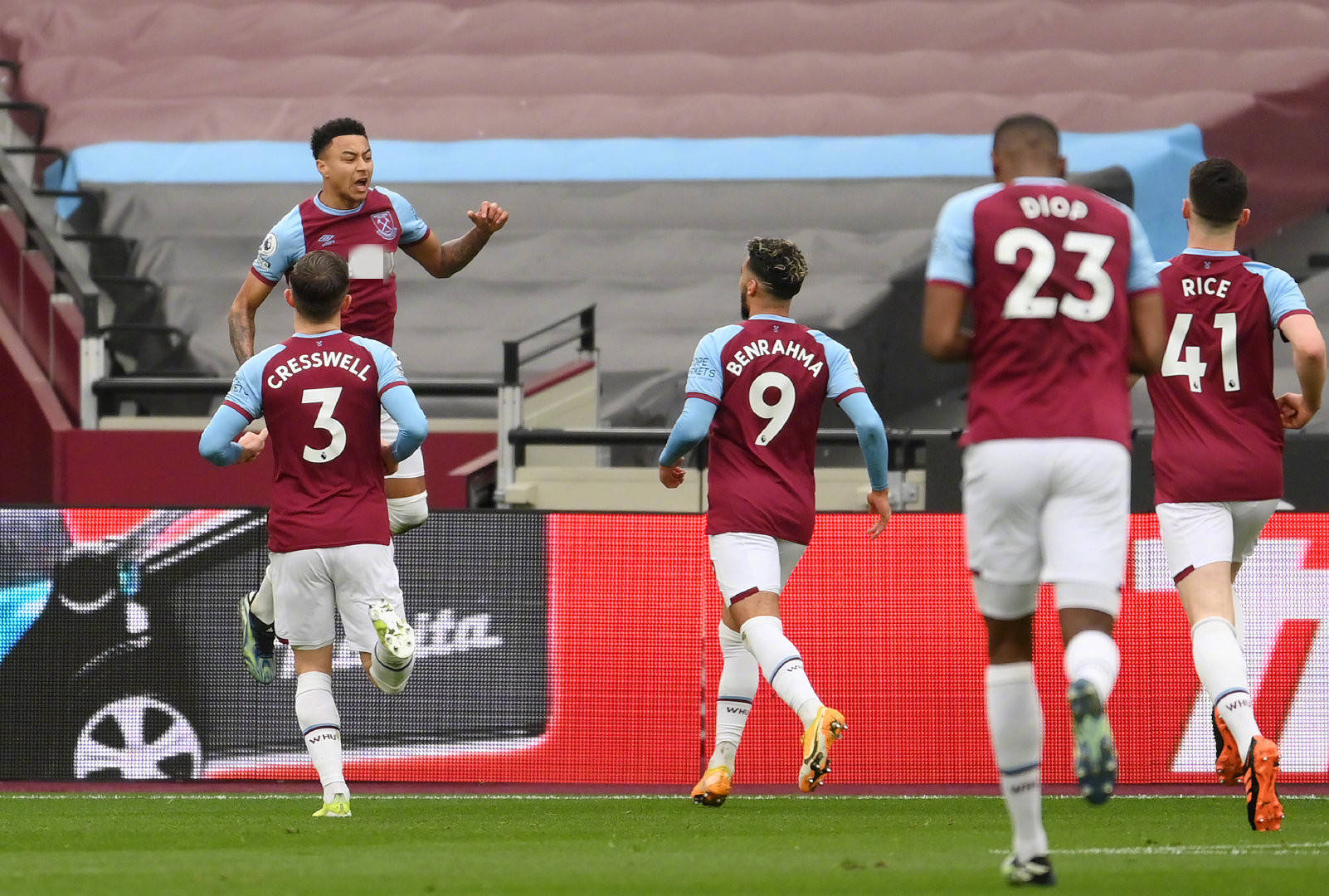 也是对里尔 也是对里尔